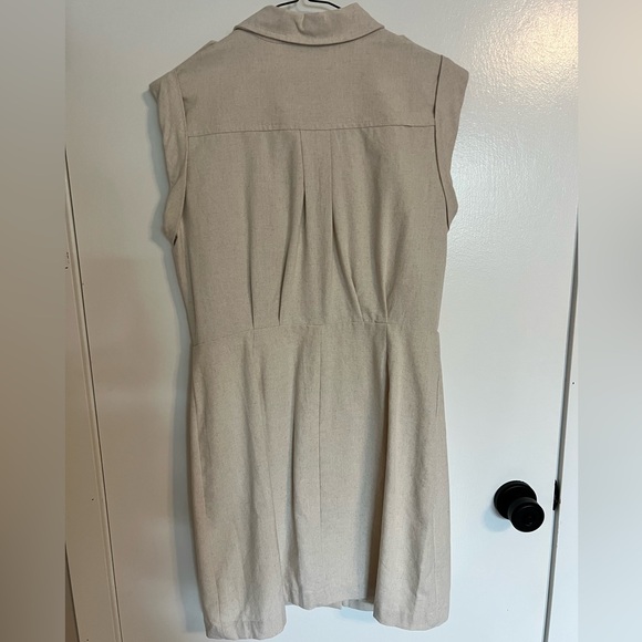 Gilli Cream Sleeveless Button-Up Mini Dress - Picture 4 of 6